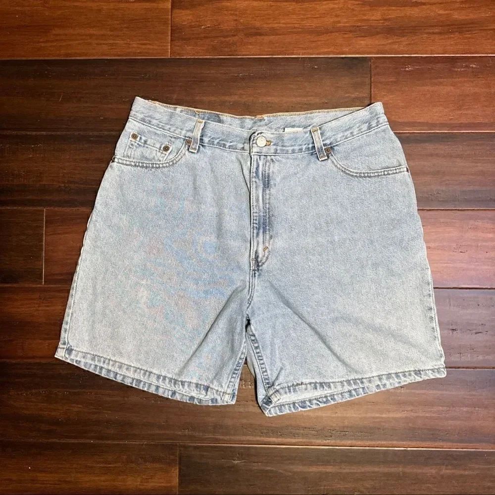 Levi’s Ladies Denim Shorts